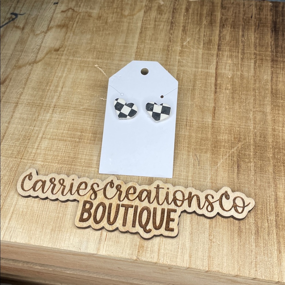 CarriesCreationsCo Black & White Checkered Heart Stud Earrings